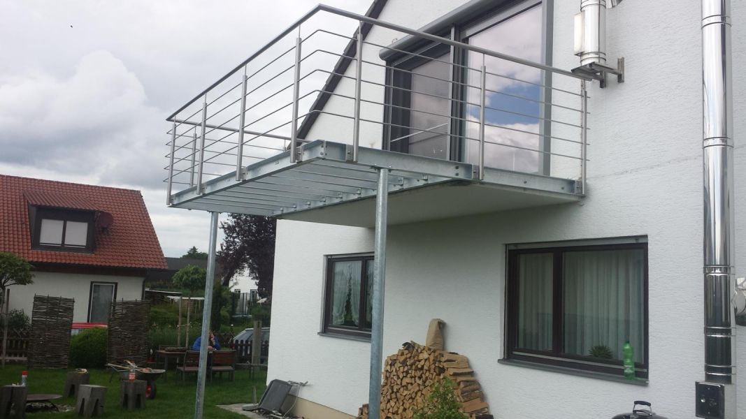 Vorbau Balkon
